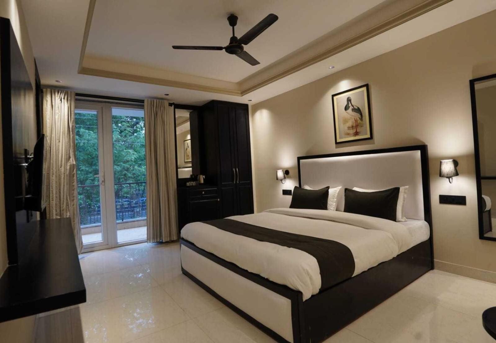 Lite Grand Hotel 4*